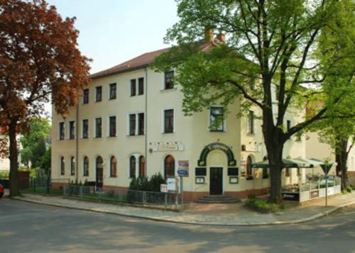 Pension Lindenhof Дрезден Екстериор снимка